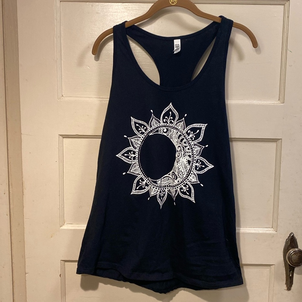 IdealT by Next Level Racerback T-Shirt. Size XXL